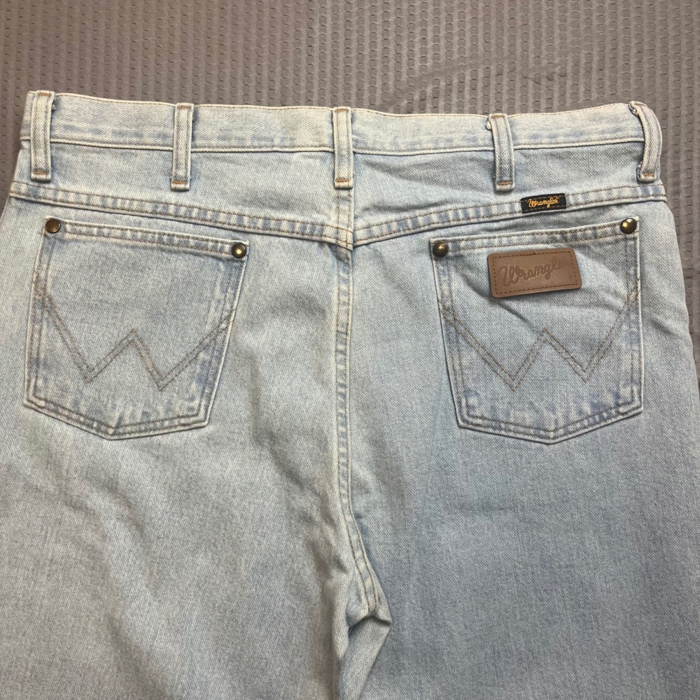 Wrangler Cowboy Cut Denim Jeans Mens 36x30 Light Wash Blue Cotton Casual Pants